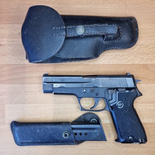 Pistole SIG Mod. P75, Kal. 9mmP, Nr. A1044110