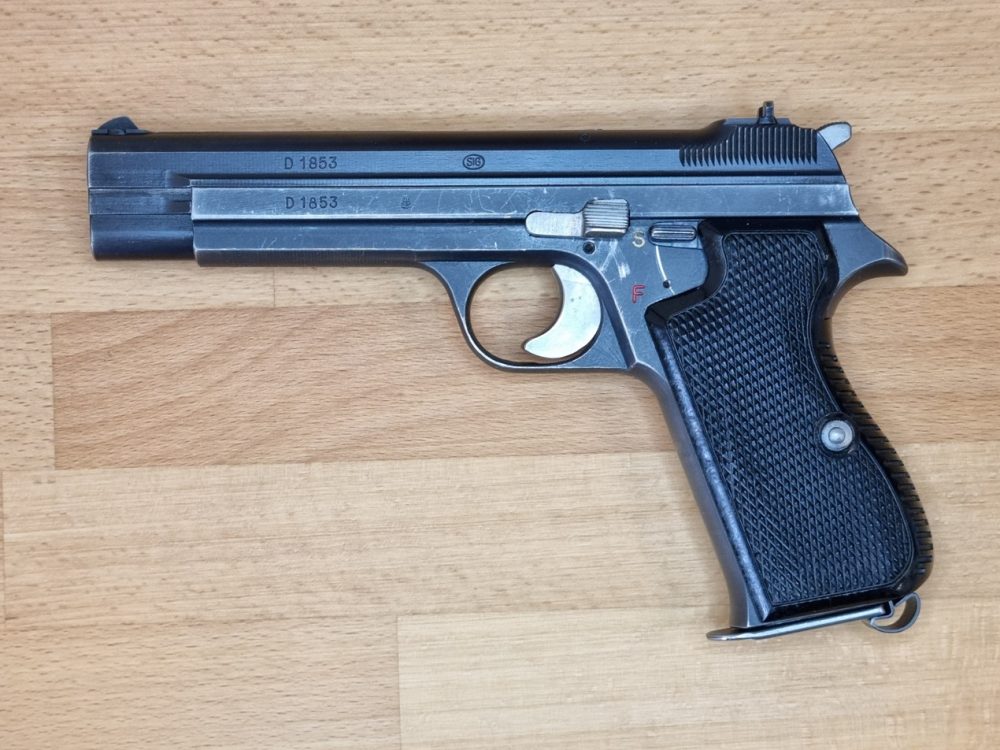 Pistole SIG Mod. P210-4 BGS, Kal. 9mmP, Nr. D1853