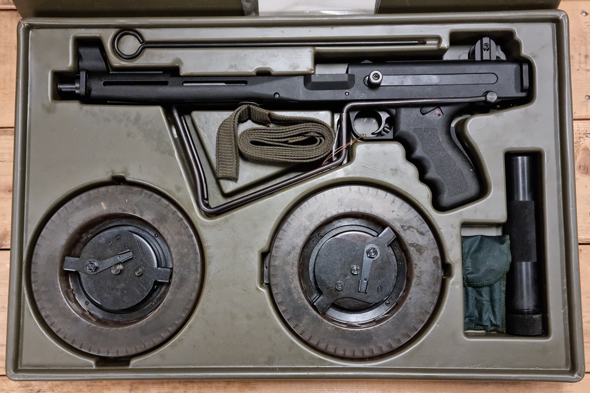 Halbautomat Orbis Mod. MGV 176, Kal. .22lr.